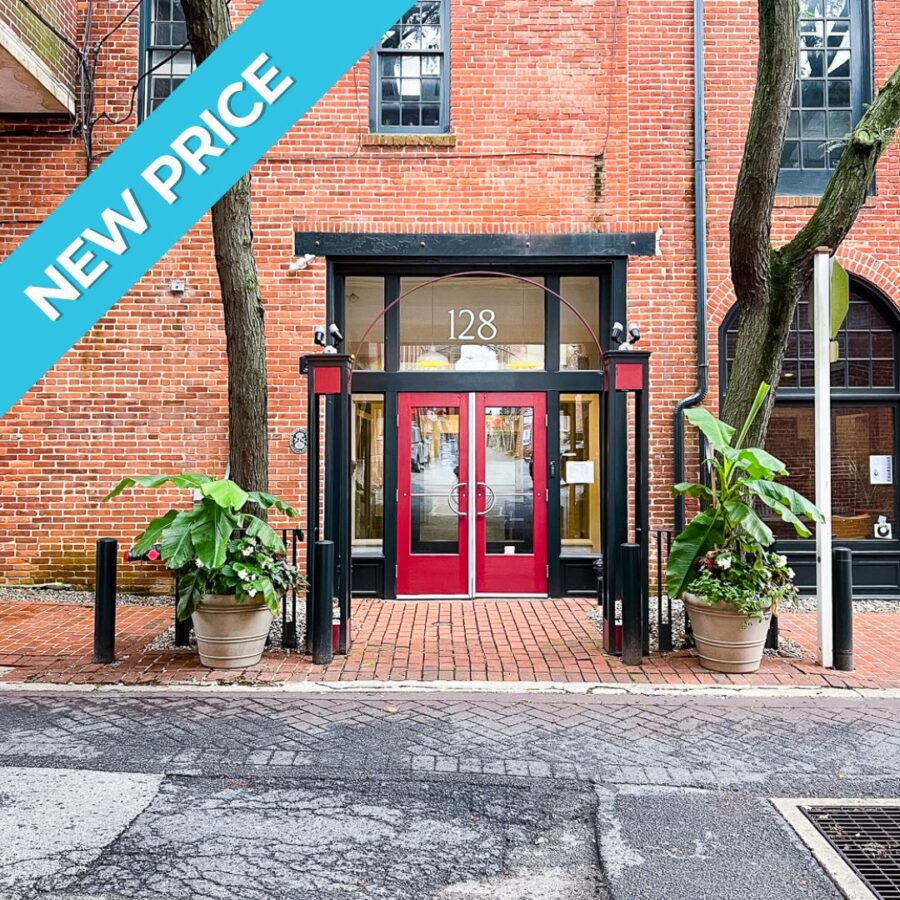 128 E Grant Street <br>Suite 301
